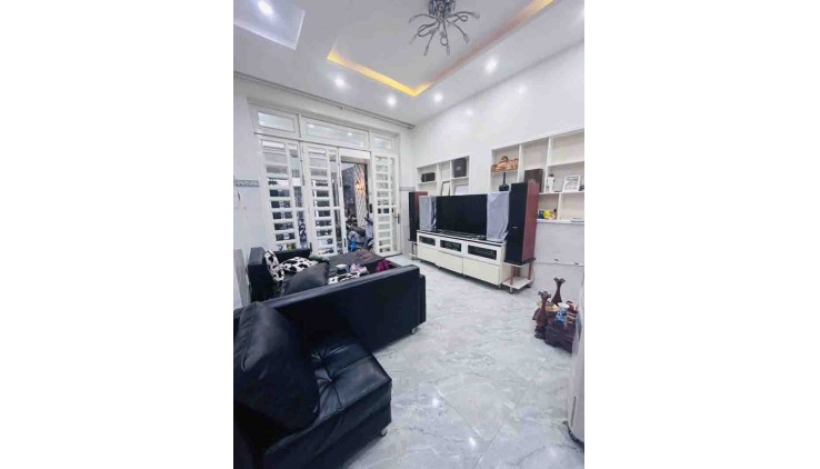Ngộp Giảm Sốc 1.8 Tỷ Bán nhà HẺM XE HƠI 4 TẦNG 84m2_4/6x18m chỉ 8.6 tỷ Gần Gigamall Phạm Văn Đồng Hiệp Bình Chánh Thủ Đức
